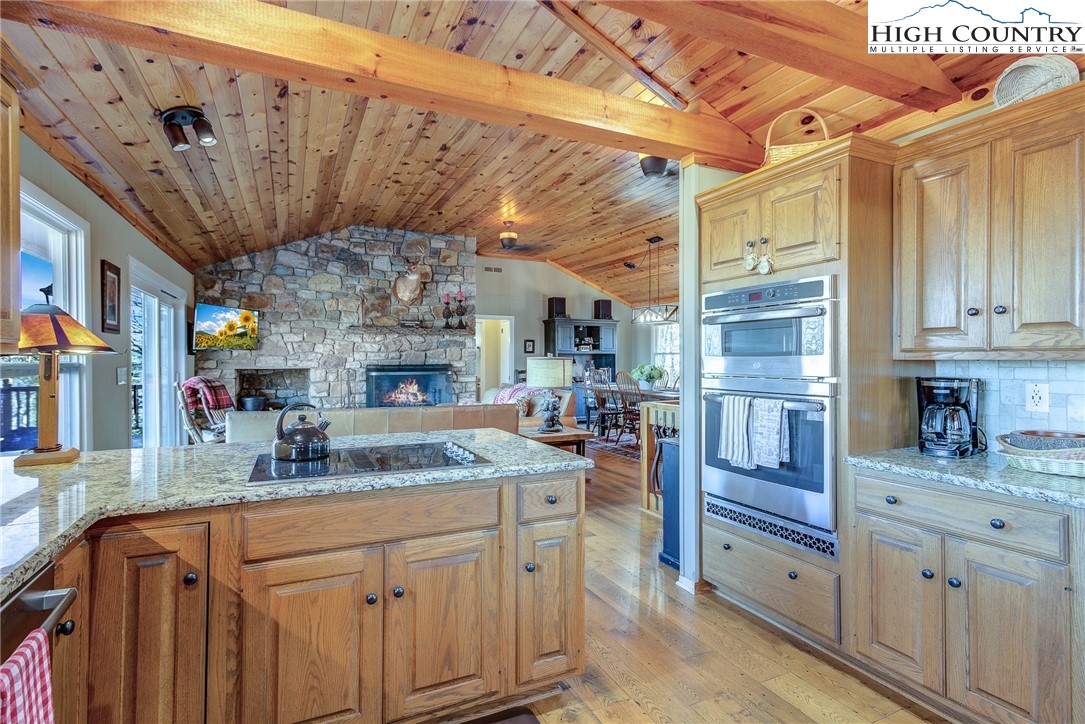 393 Rambling Road