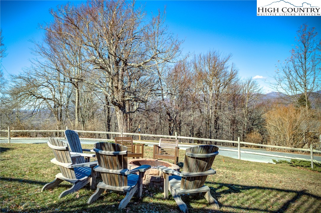 393 Rambling Road