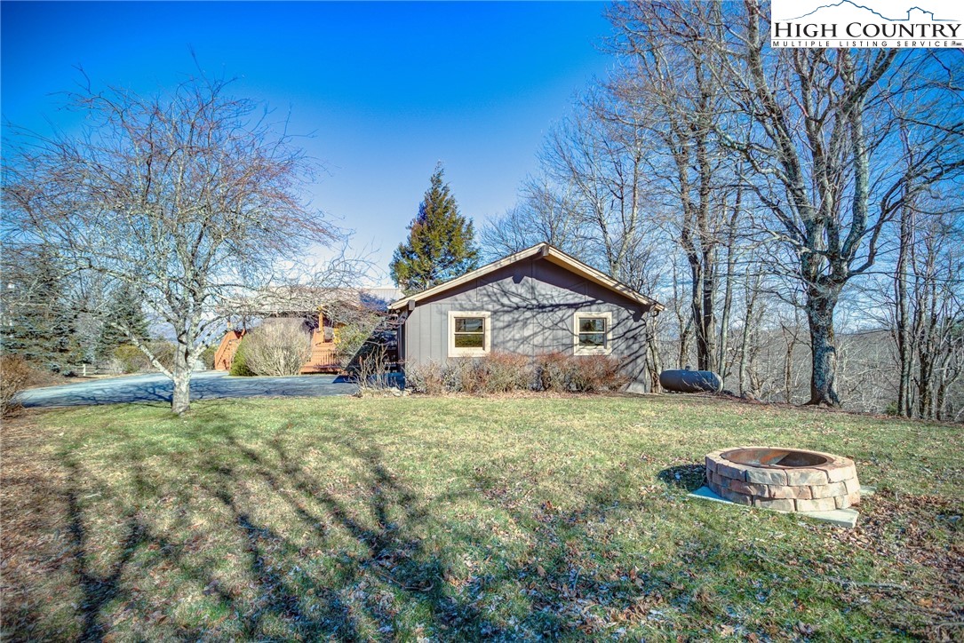 393 Rambling Road