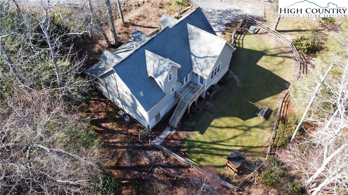 524 Wonderland Road