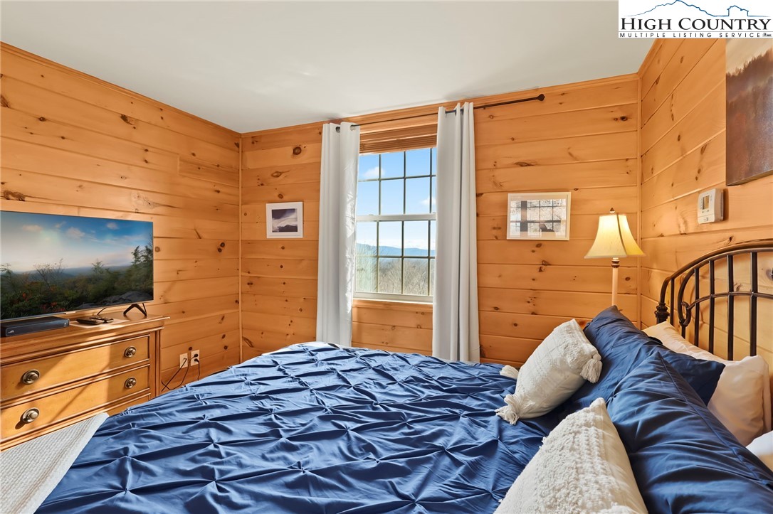 290 Alpine Drive