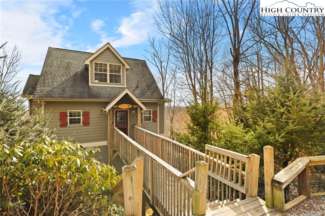 290 Alpine Drive
