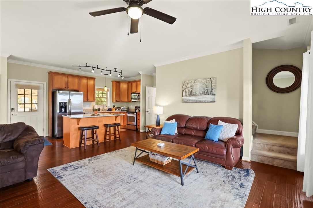 290 Alpine Drive