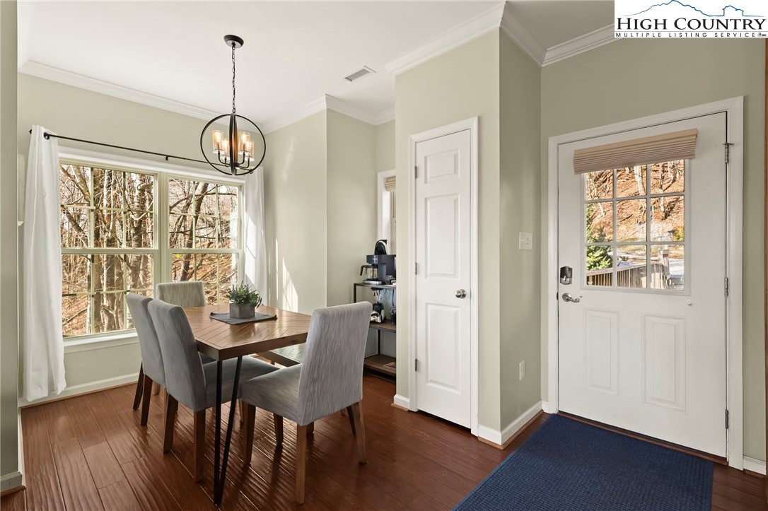 290 Alpine Drive
