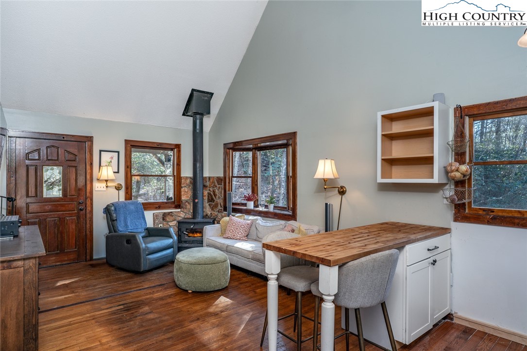 1059 Campbell Glen Lane