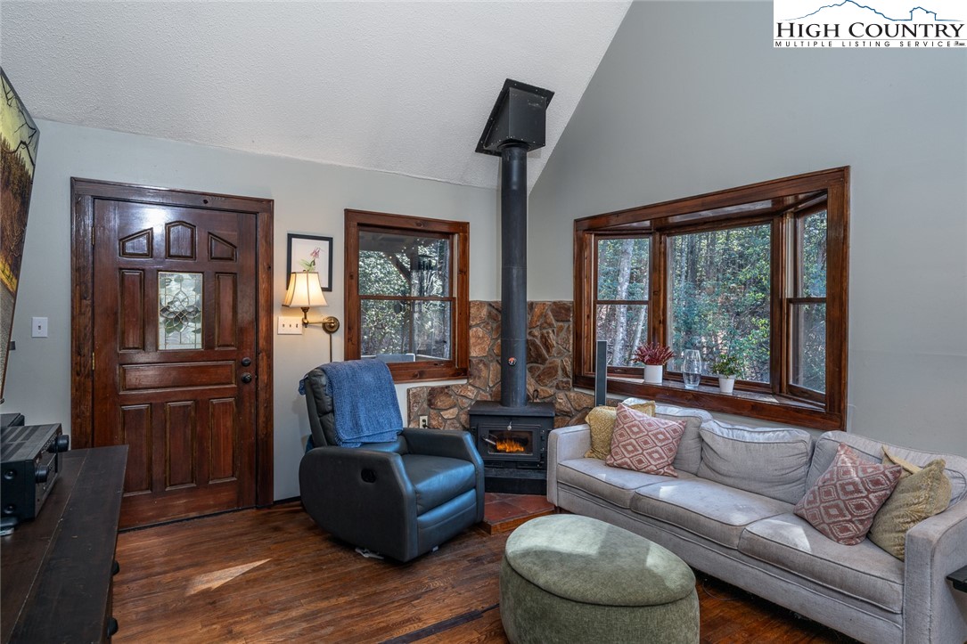 1059 Campbell Glen Lane