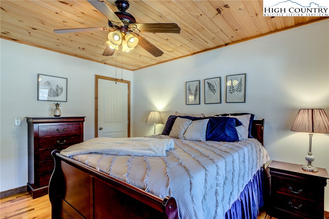 352 Woodbriar Drive