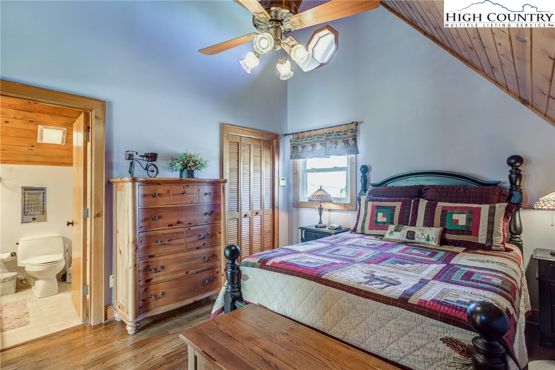 168 Grovers Knob