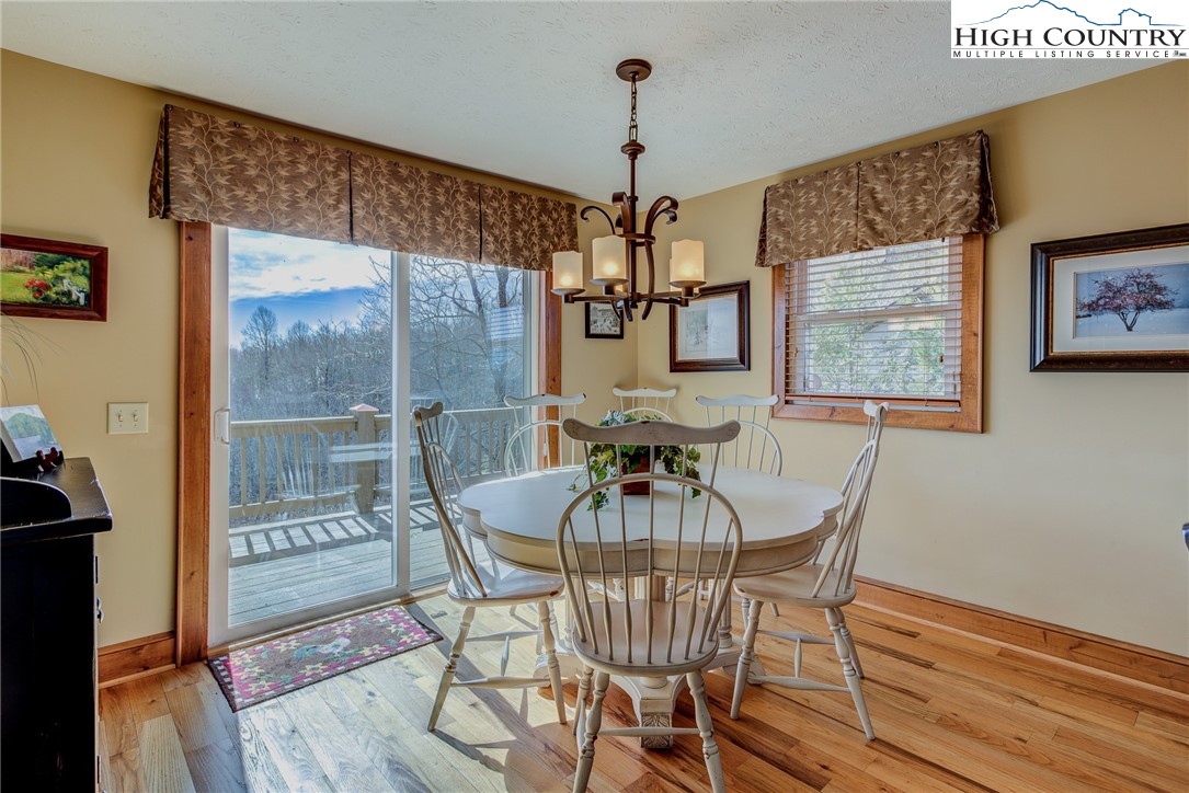 168 Grovers Knob