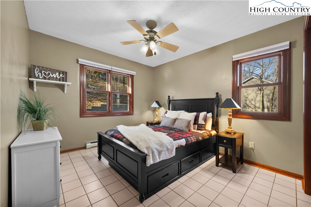 570 Running Deer Trail