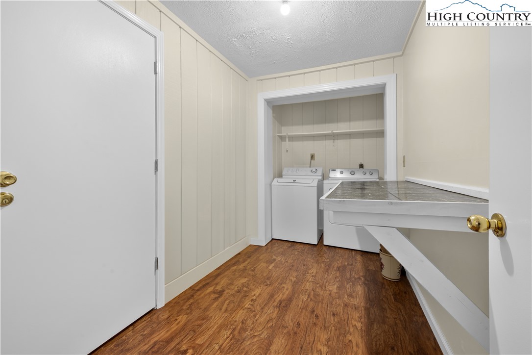 570 Running Deer Trail