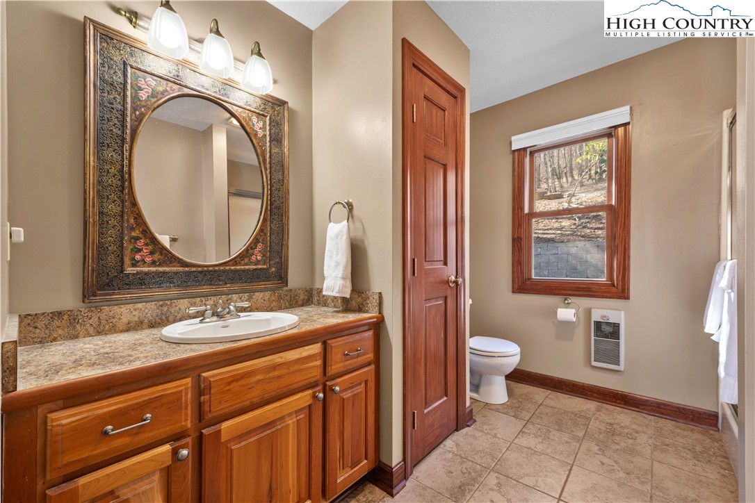 570 Running Deer Trail
