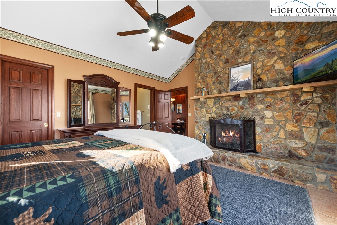 570 Running Deer Trail