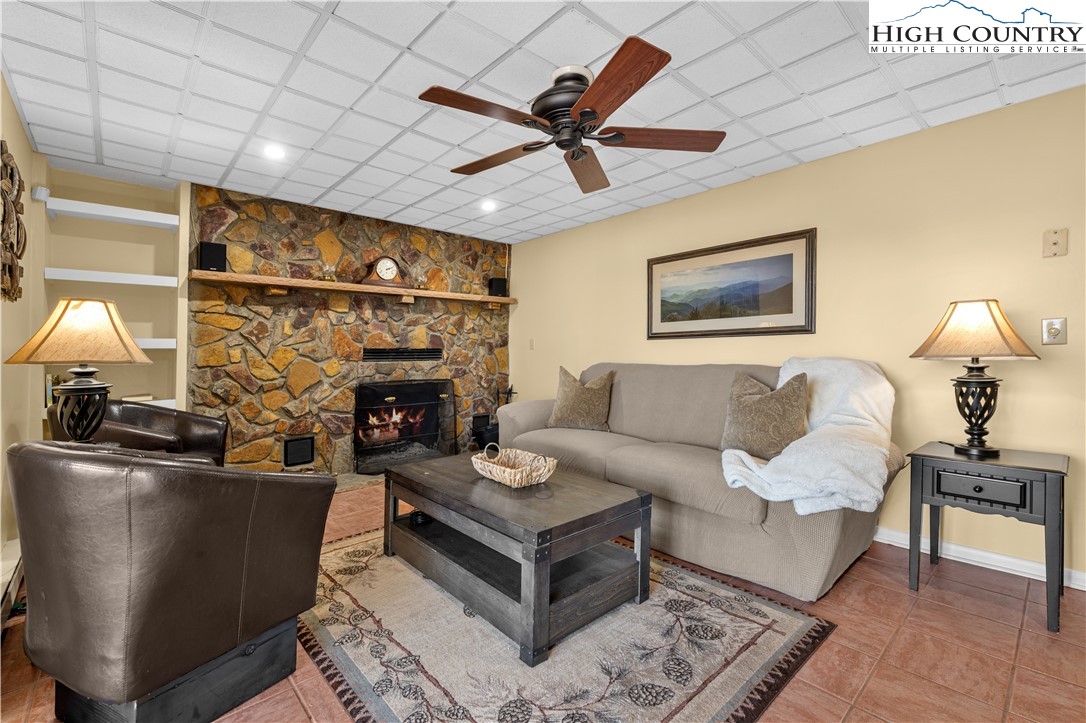 570 Running Deer Trail