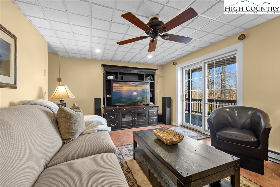 570 Running Deer Trail