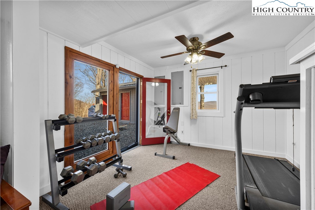 570 Running Deer Trail
