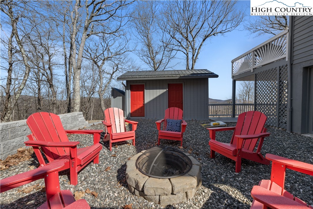 570 Running Deer Trail