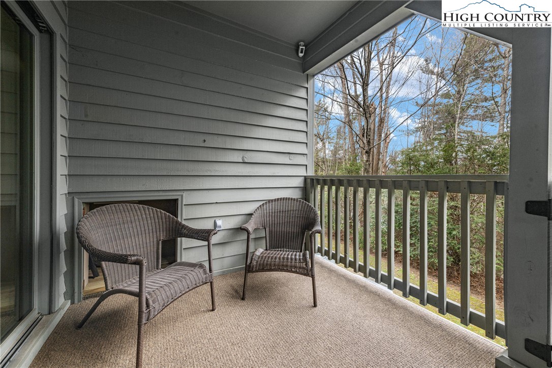 848 Chetola Lake Drive 2