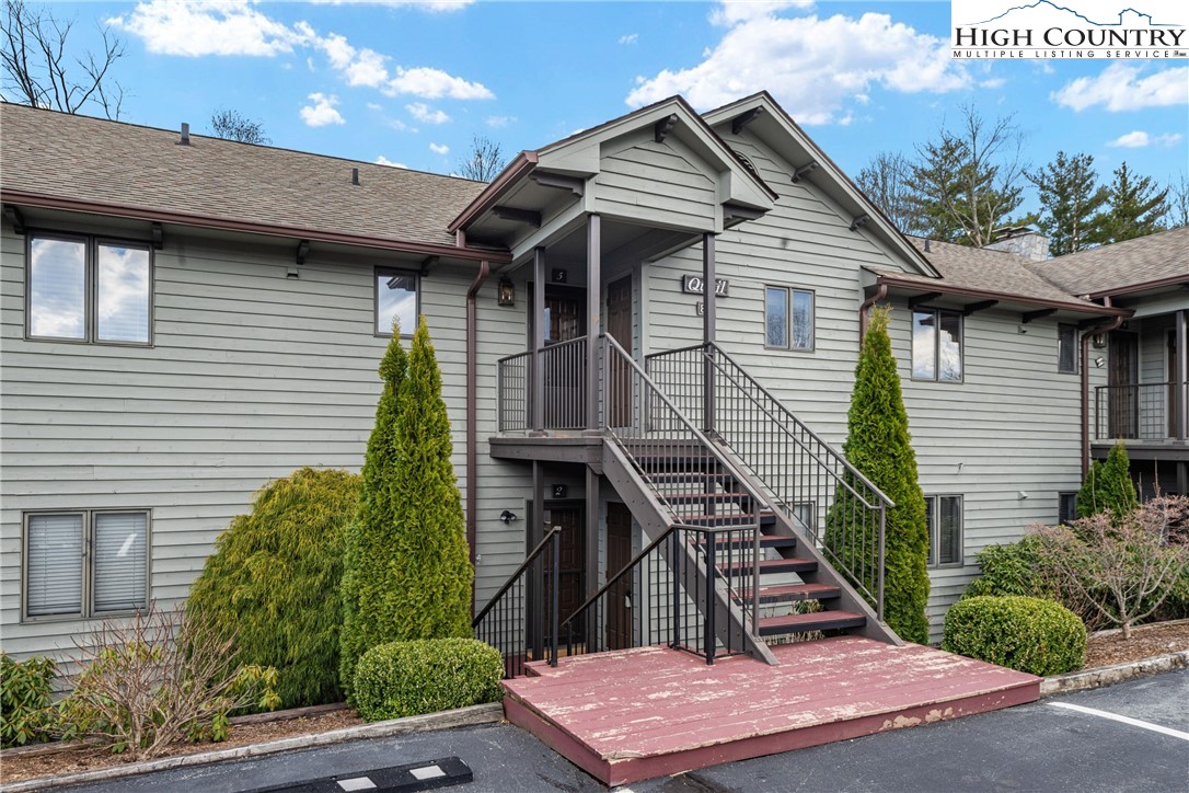 848 Chetola Lake Drive 2