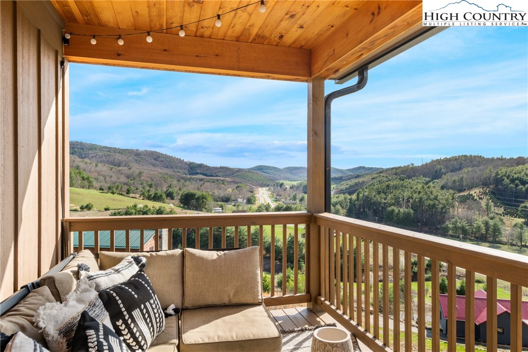 527 Cedar Trail