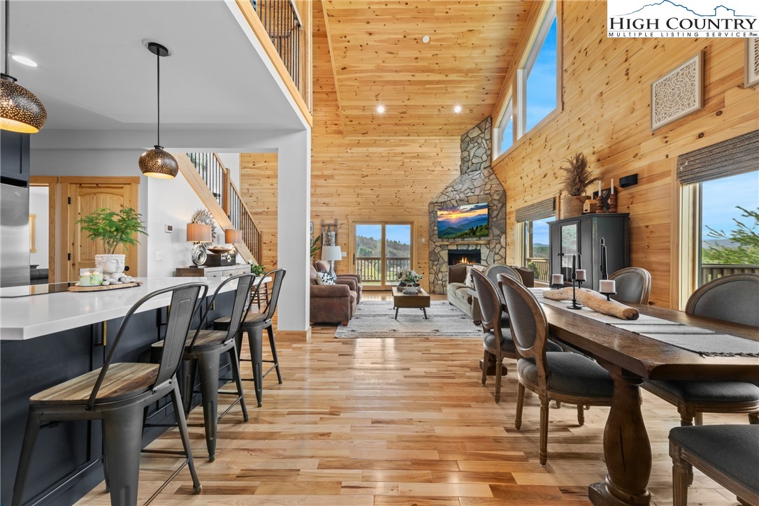 527 Cedar Trail