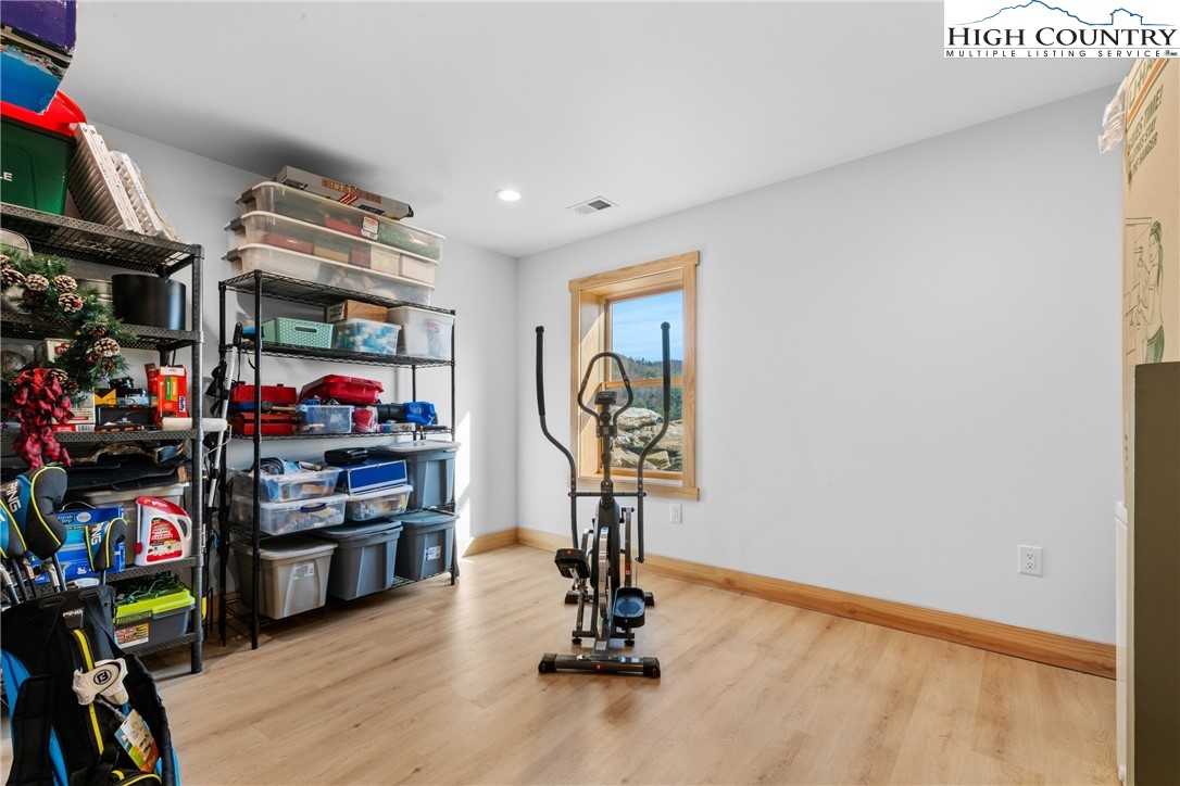 527 Cedar Trail