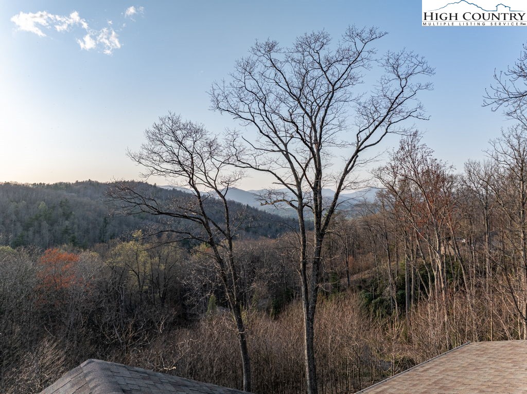 125 Misty Creek Drive