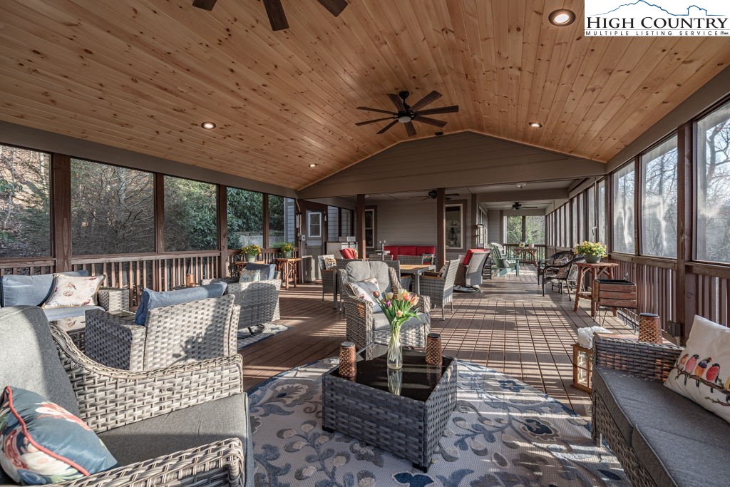 125 Misty Creek Drive
