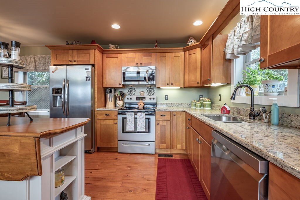 125 Misty Creek Drive