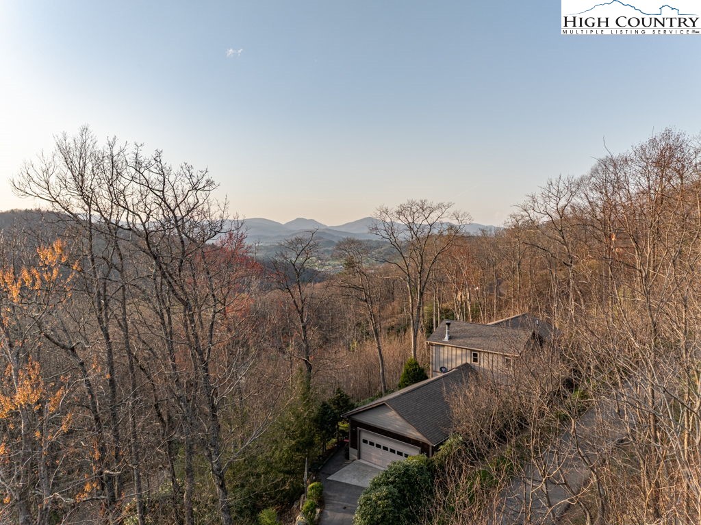 125 Misty Creek Drive