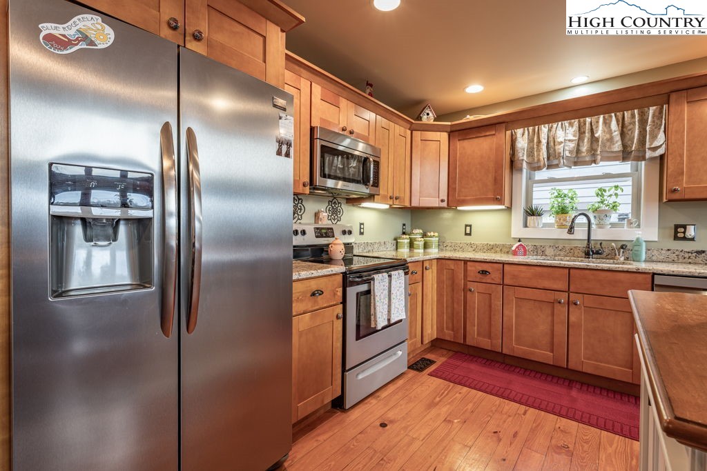125 Misty Creek Drive