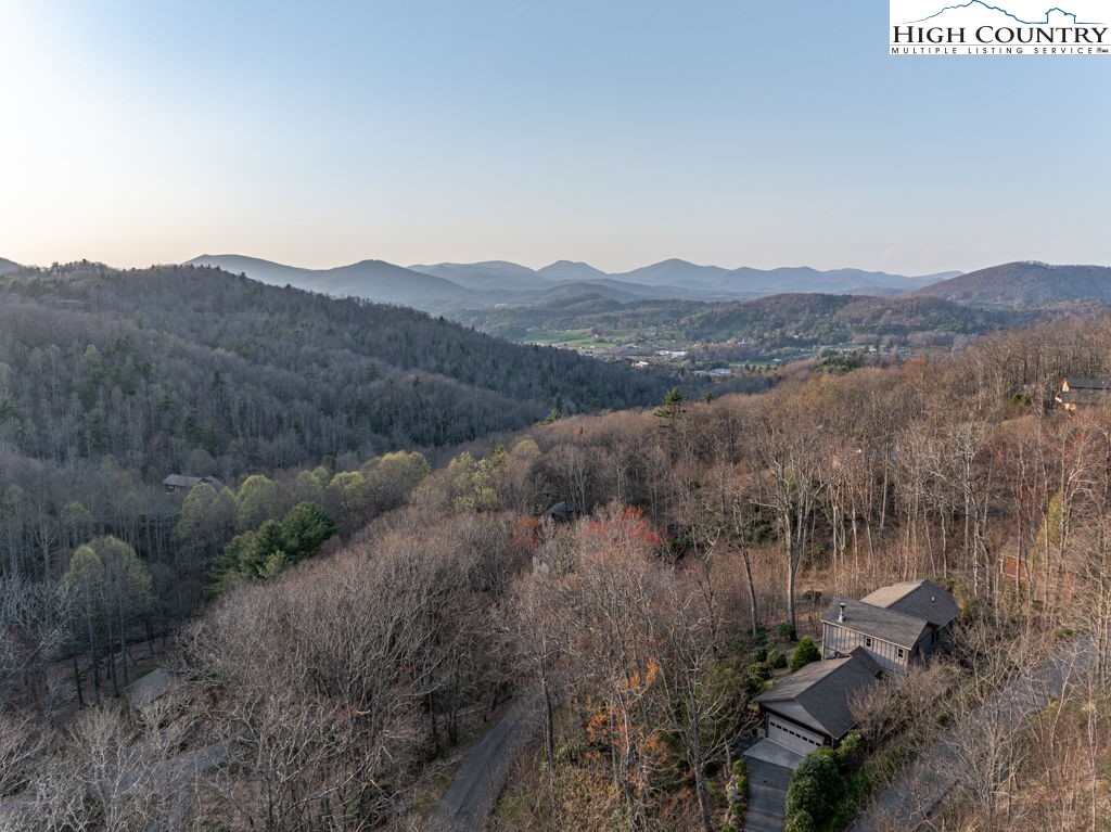 125 Misty Creek Drive