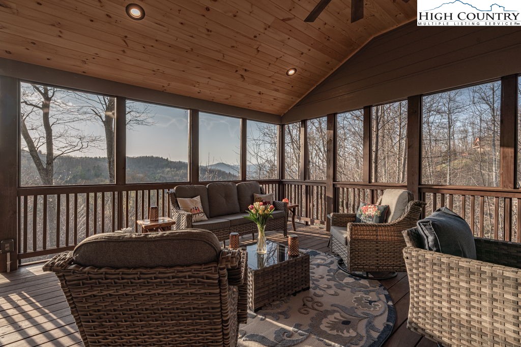 125 Misty Creek Drive