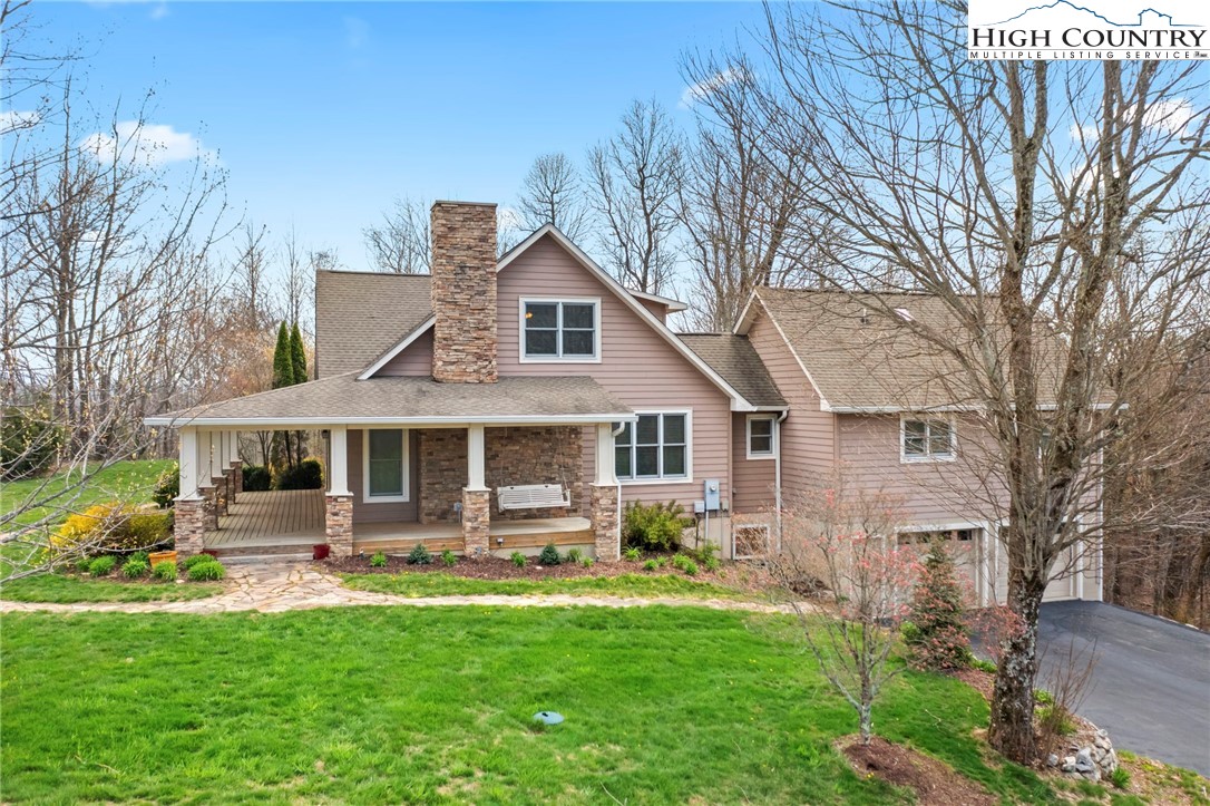 671 Parkcrest Drive