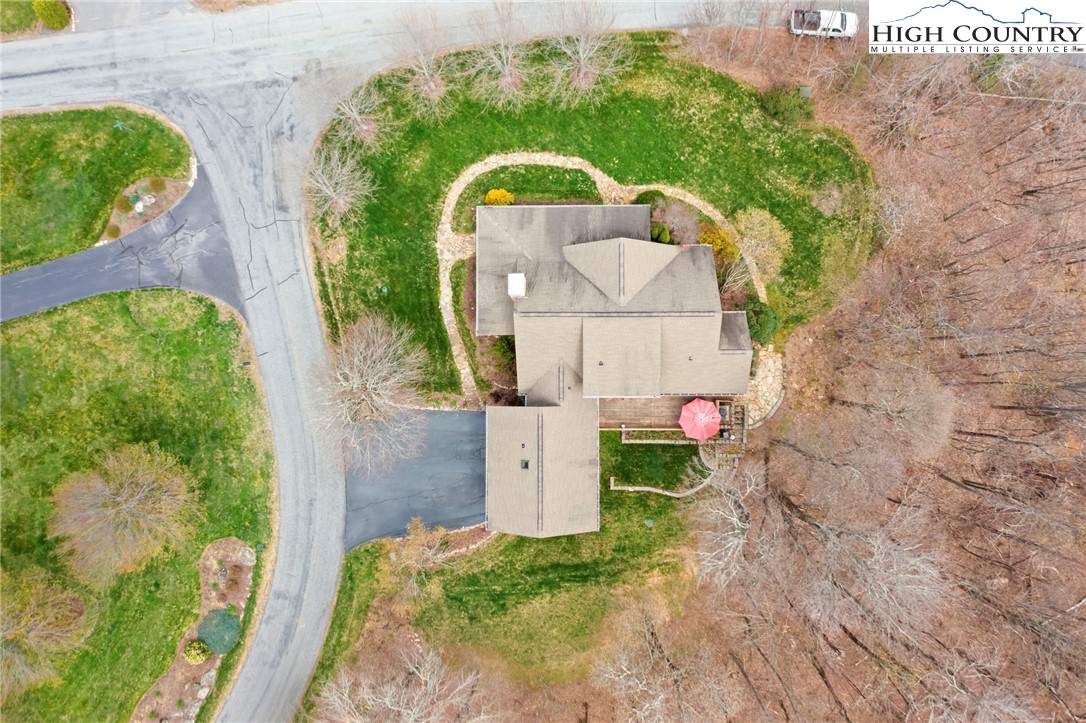 671 Parkcrest Drive