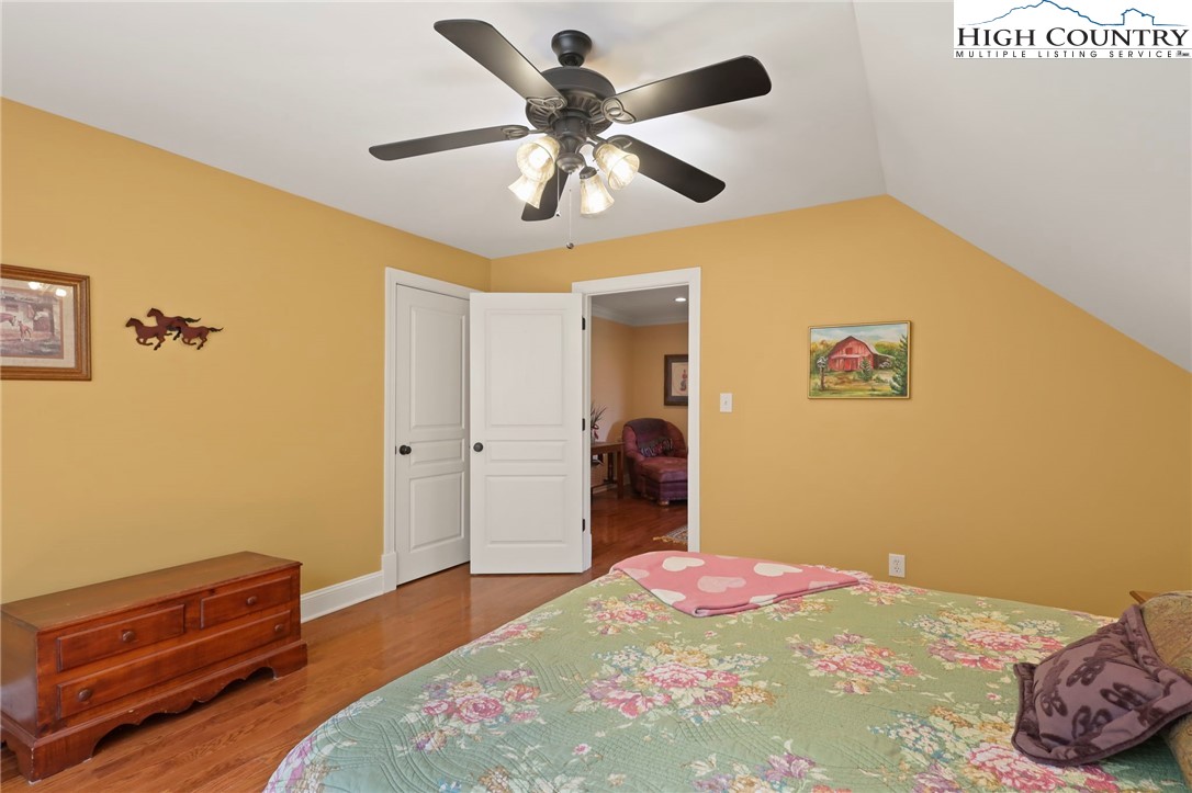 671 Parkcrest Drive