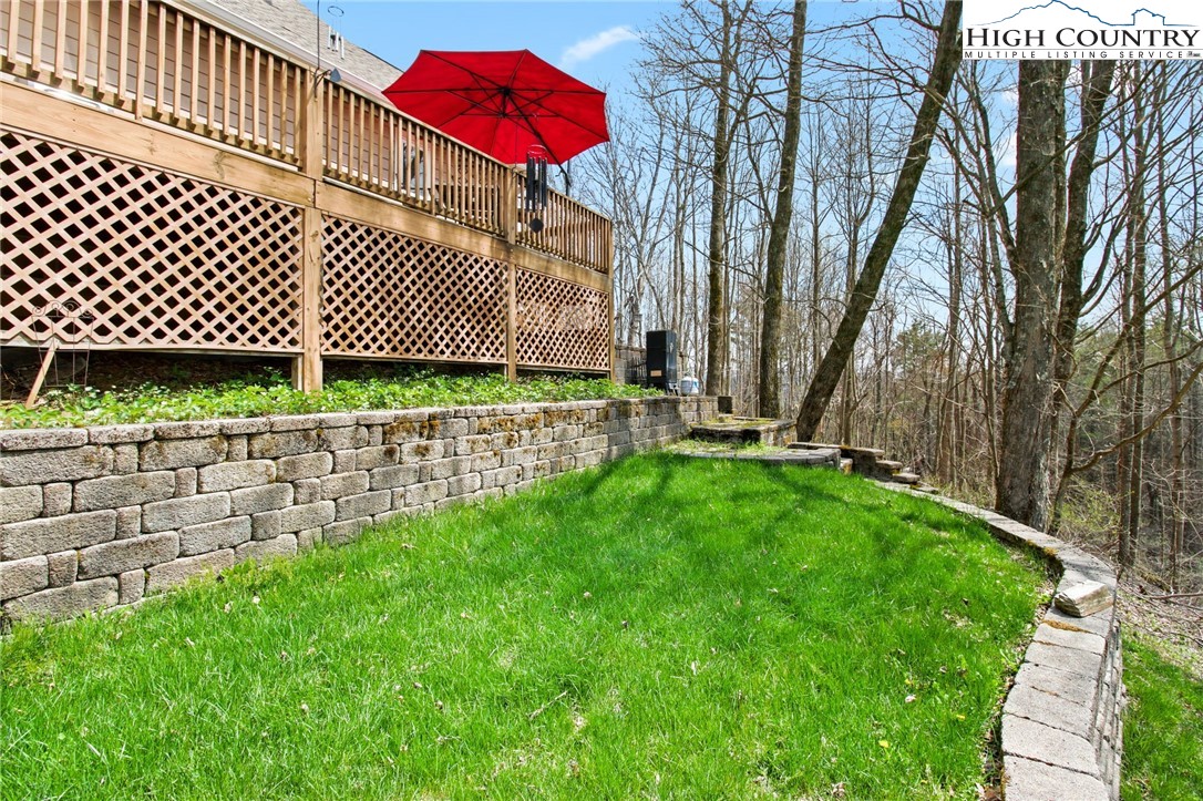 671 Parkcrest Drive