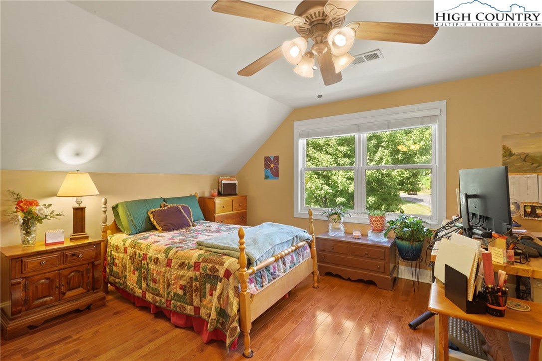 671 Parkcrest Drive