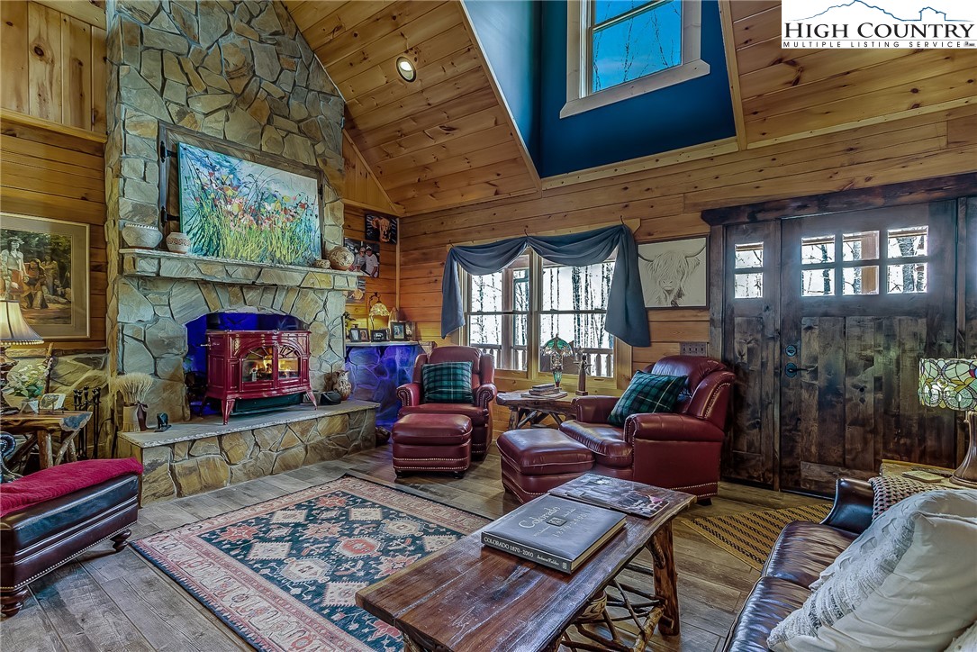 245 Deer Run Circle