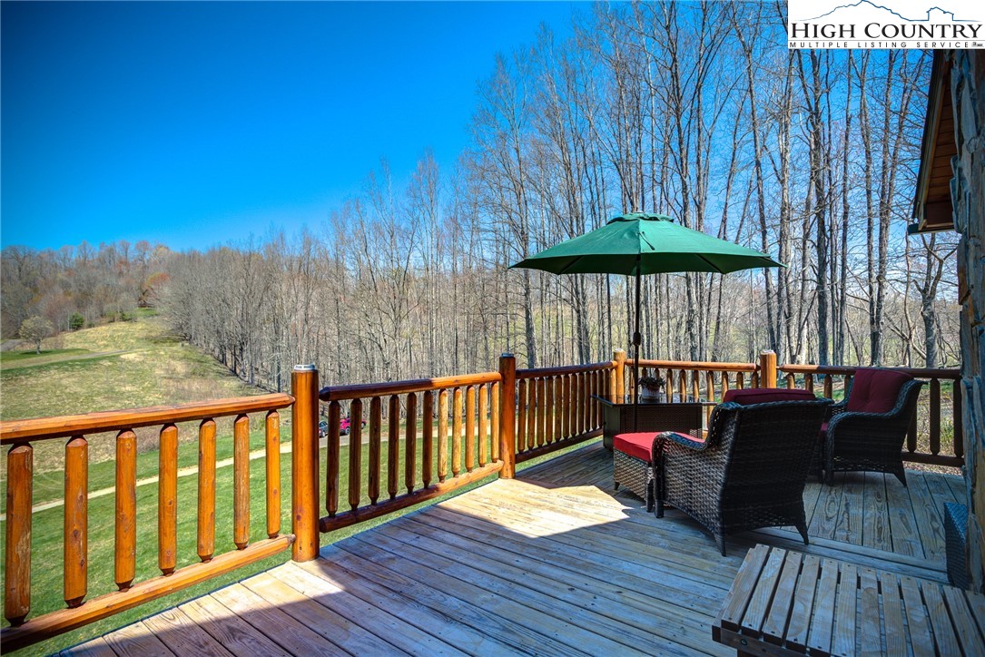245 Deer Run Circle