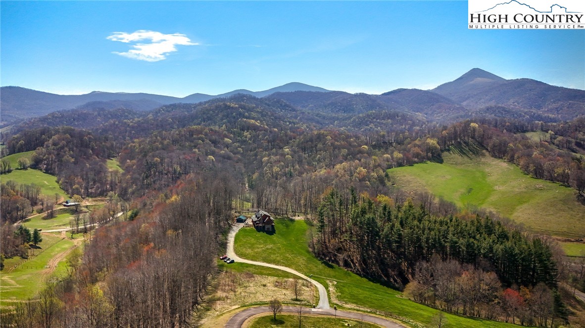 245 Deer Run Circle