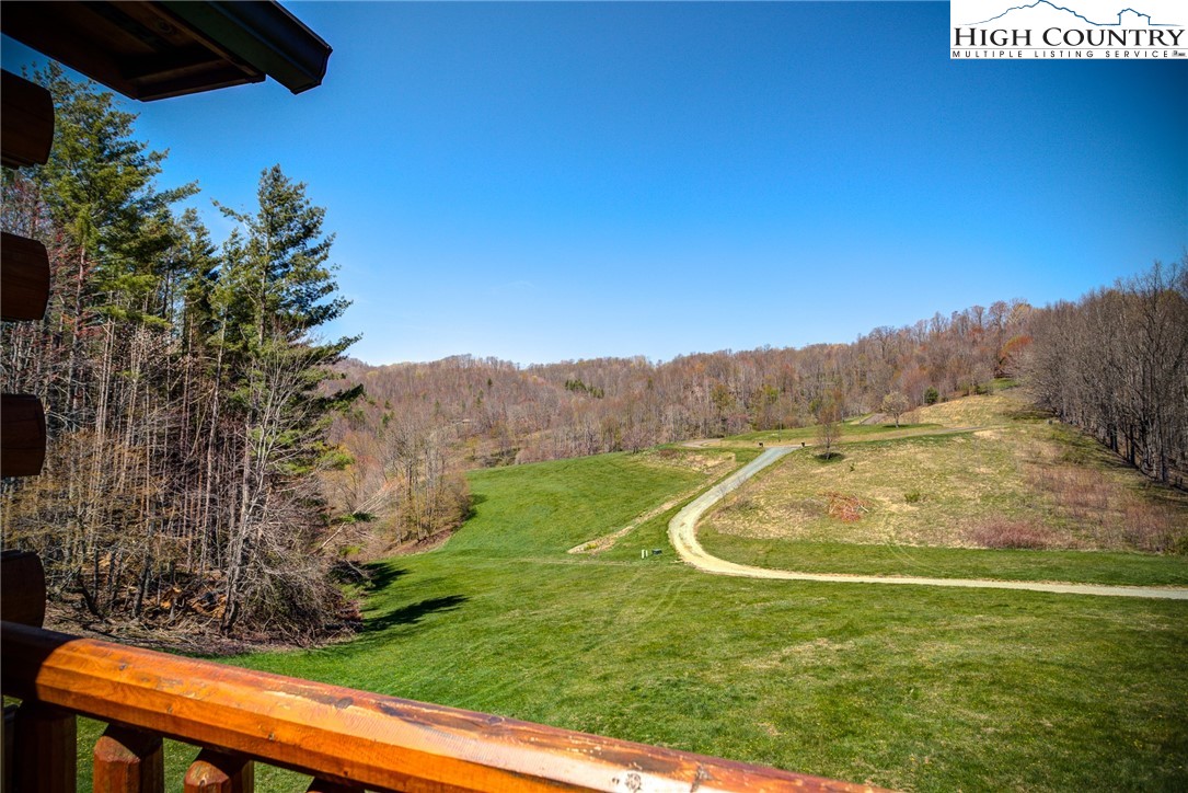 245 Deer Run Circle