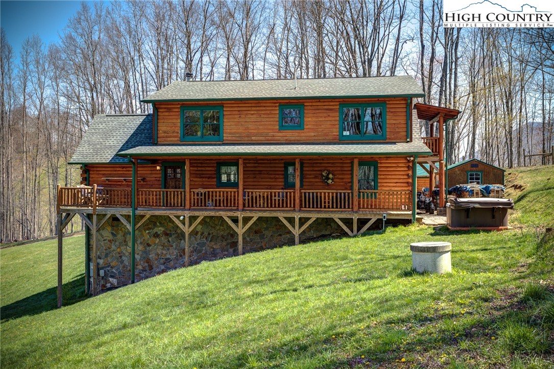 245 Deer Run Circle