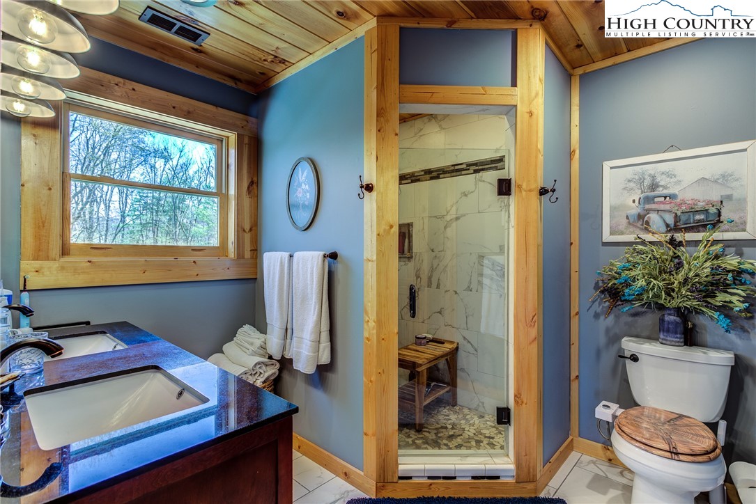 245 Deer Run Circle