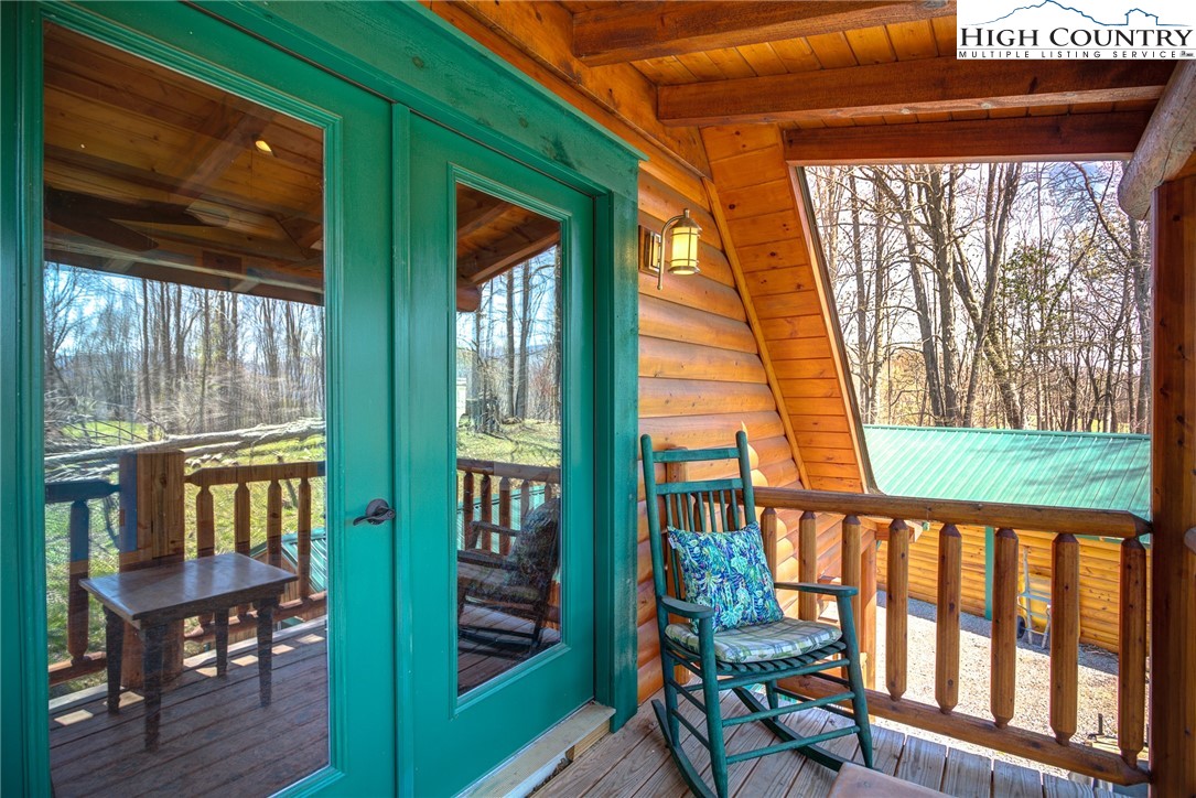 245 Deer Run Circle