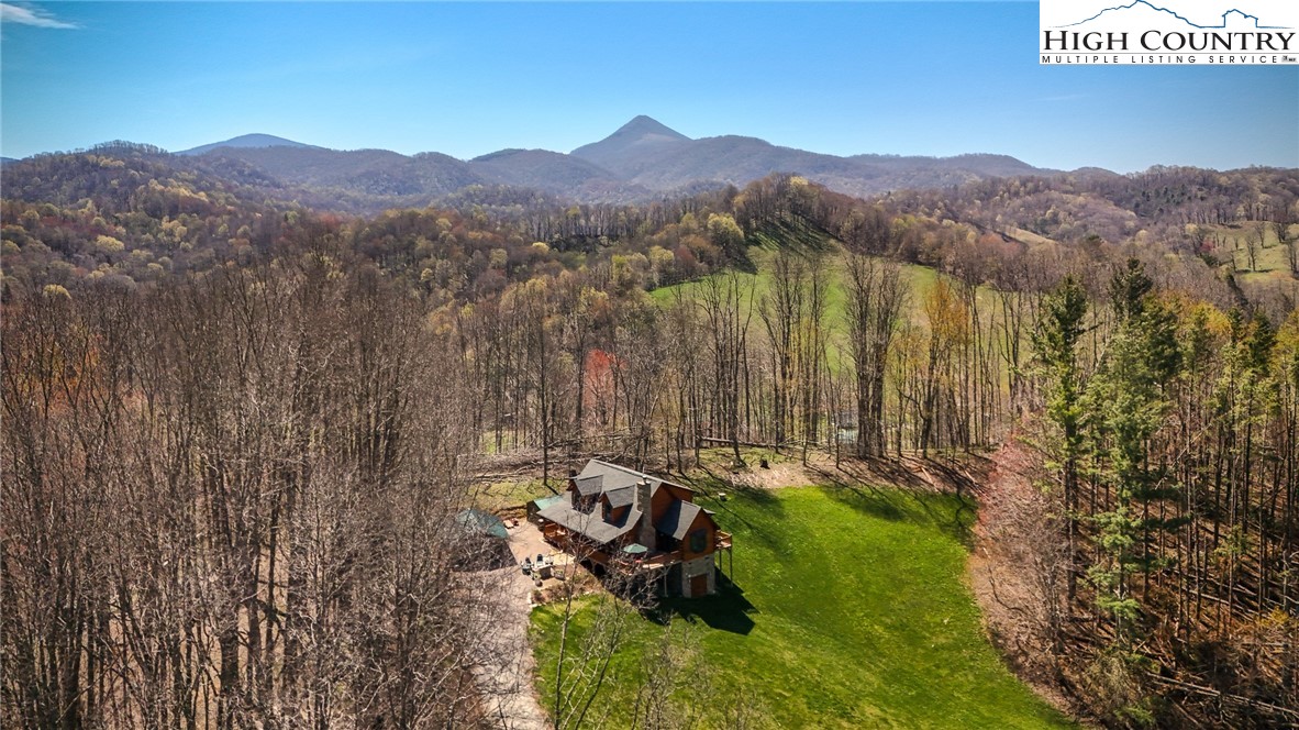 245 Deer Run Circle