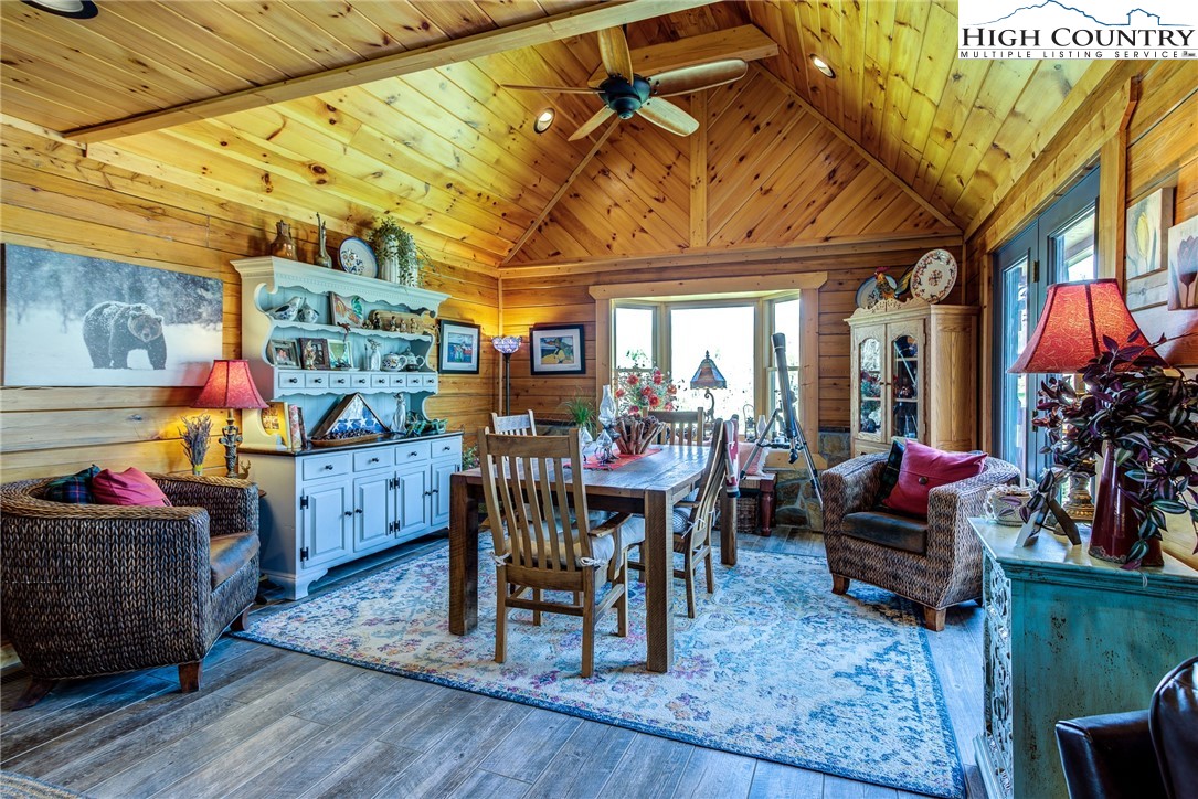 245 Deer Run Circle