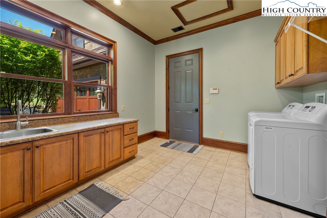1293 Orchard Lane