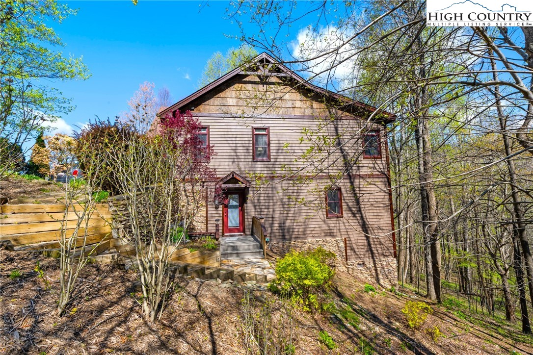 1293 Orchard Lane
