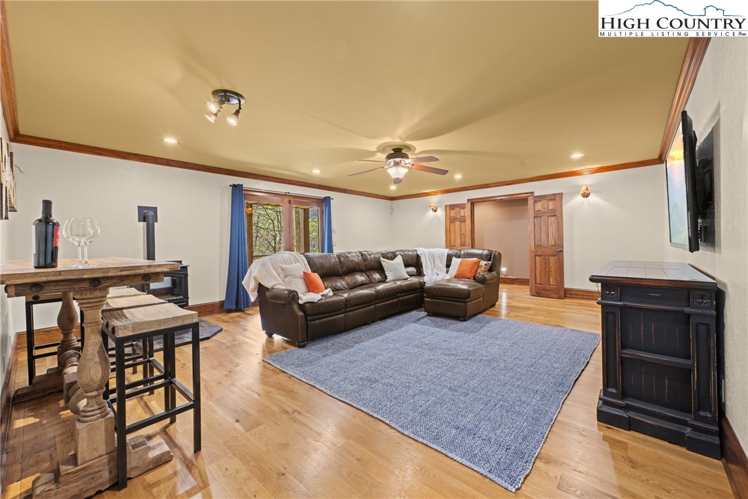1293 Orchard Lane